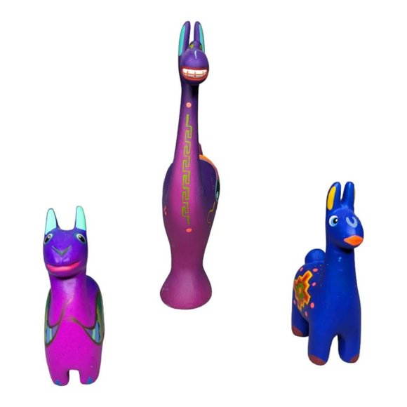 Colorful Bolivia Hand Painted Lightweight Wood Primitive Animals Group of 3 - Picture 4 of 12